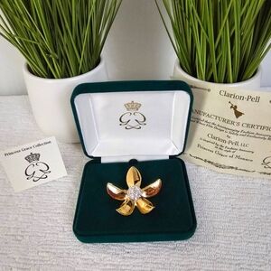Clarion-Pell Princess Grace Kelly Collection Gold Toned Sparkling Center Brooch